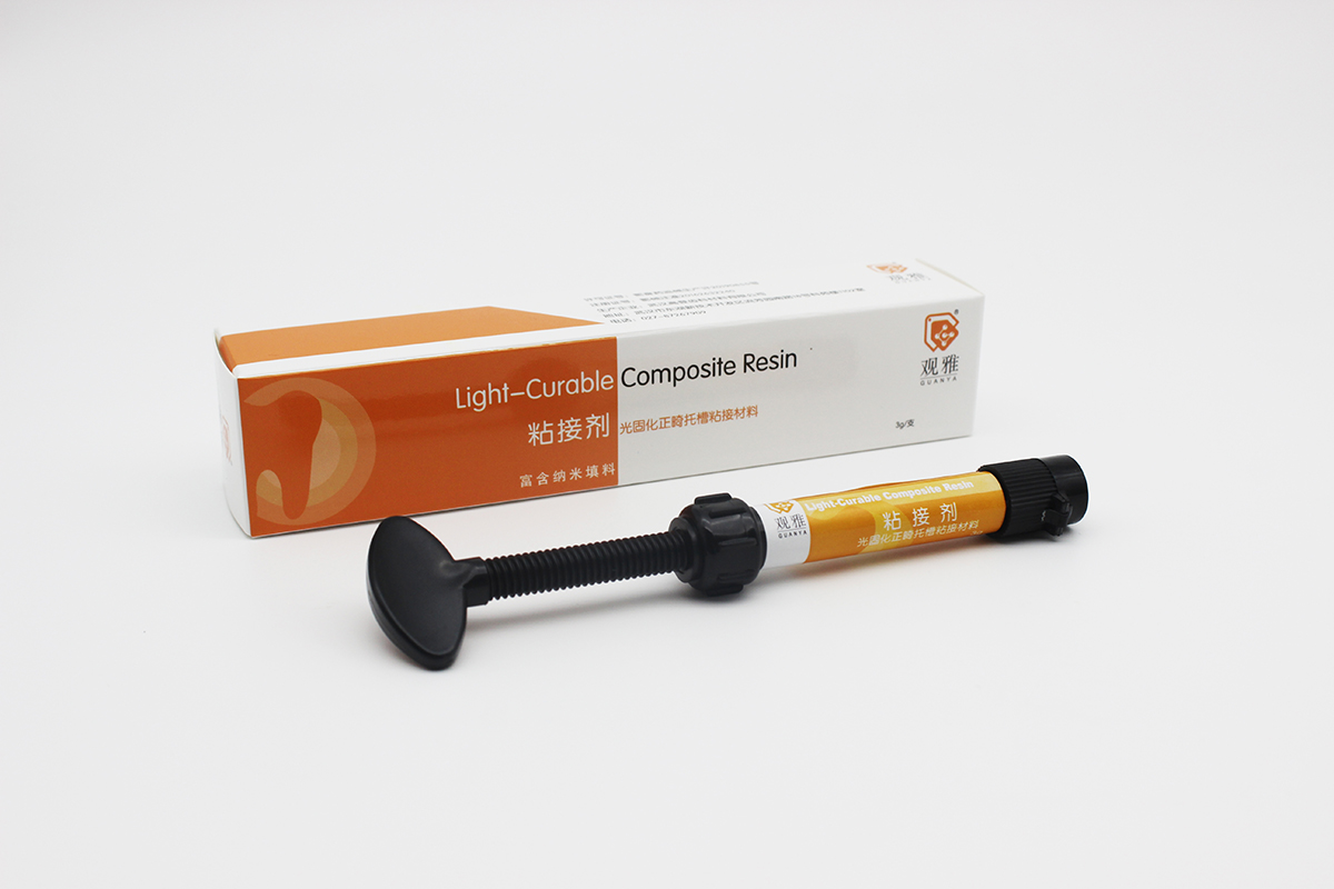 粘接劑（通用型復(fù)合樹脂）